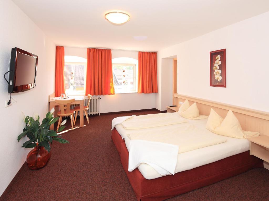 Gasthof Roessle Rieden am Forggensee Room photo